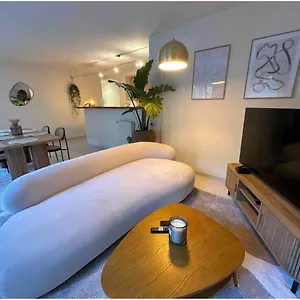 https://superbe-appartement-avec-jardin-quart-mazarin.aixenprovencehotels.org